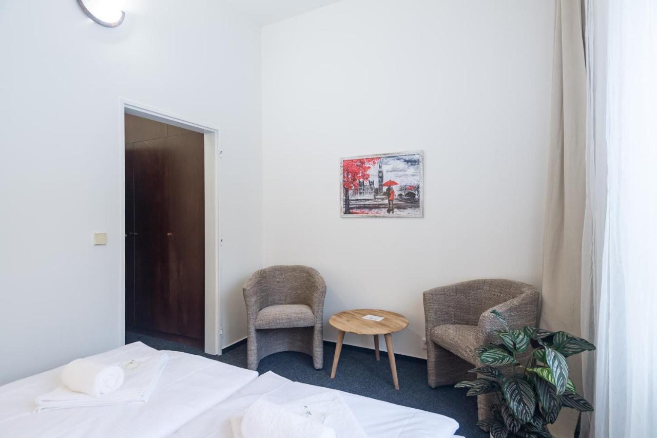 Affinity Hotel Prague 2 ภายนอก รูปภาพ